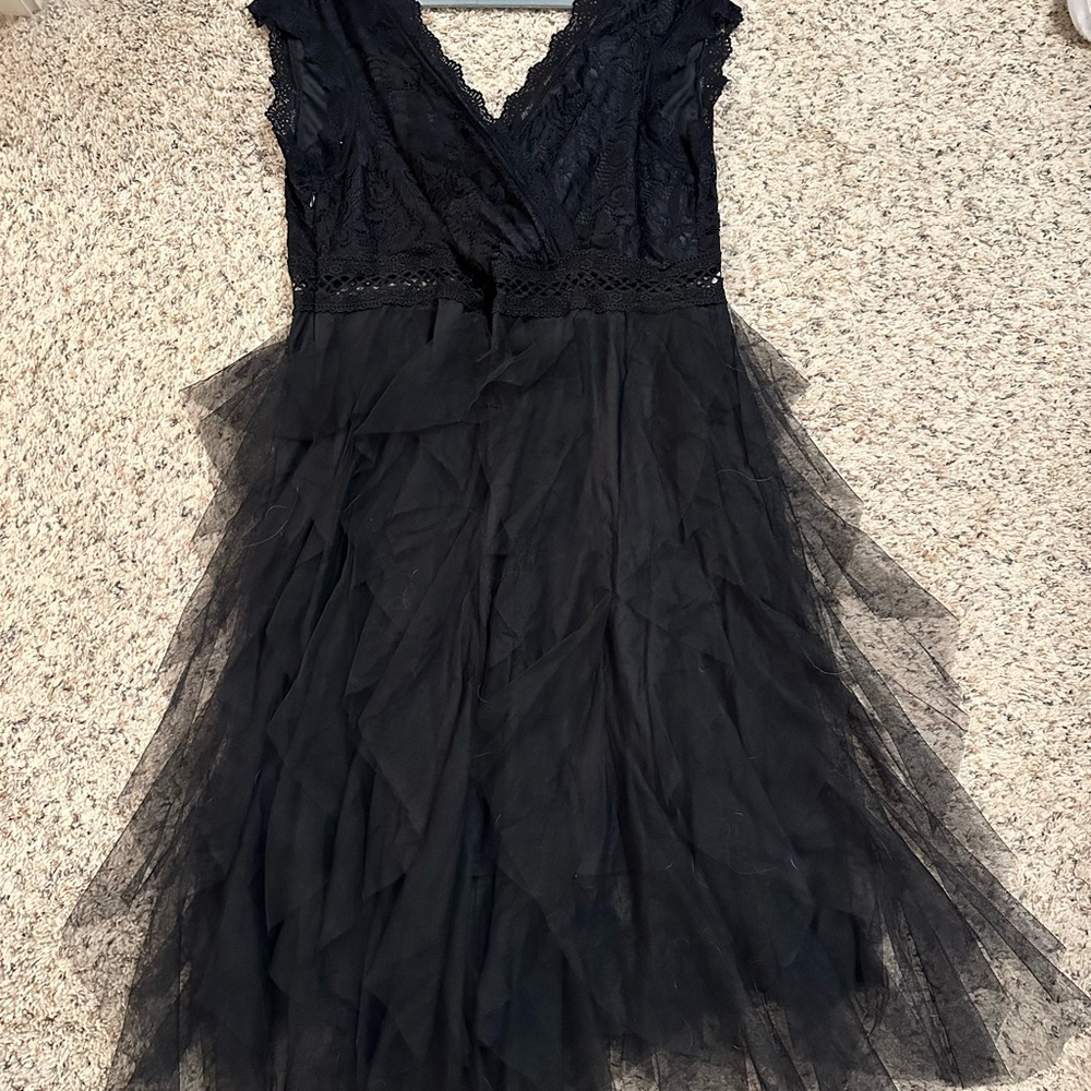 Elegant Black Chiffon Layered Dress